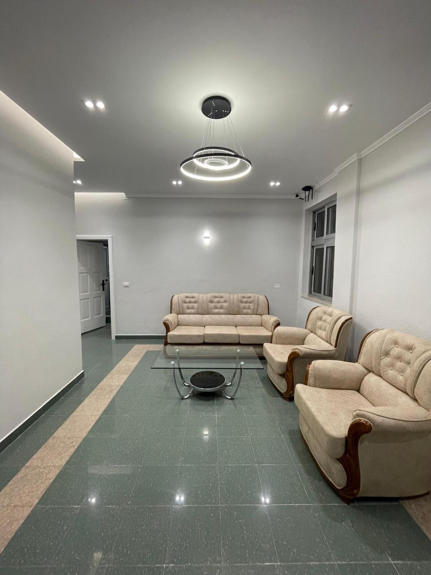City Center Inn Shkodra Kültér fotó